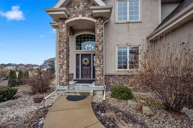 852 Augusta Drive, Oregon, WI 53575