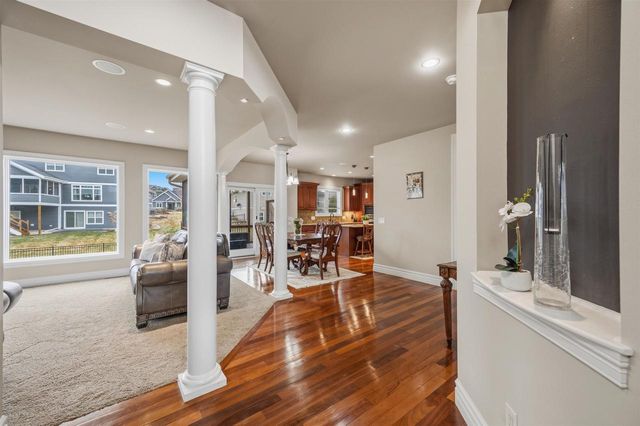 852 Augusta Drive, Oregon, WI 53575