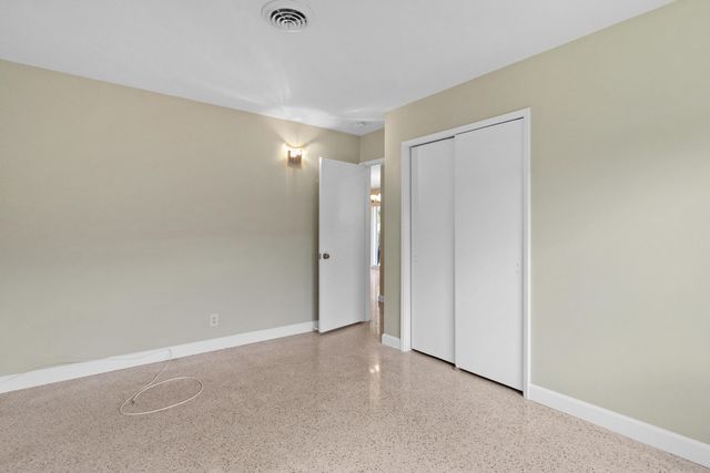 1911 NE 27th Street, Lighthouse Point, FL 33064