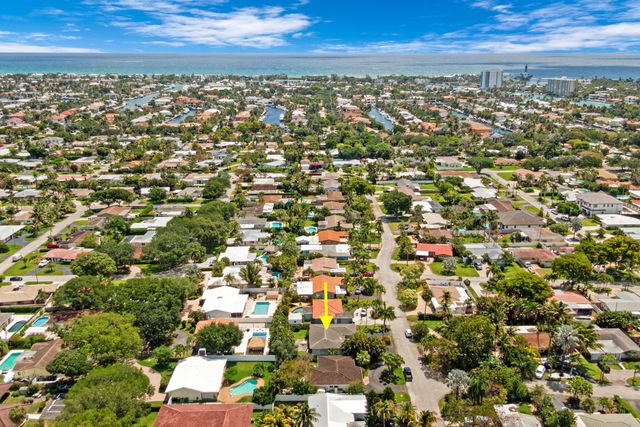 1911 NE 27th Street, Lighthouse Point, FL 33064