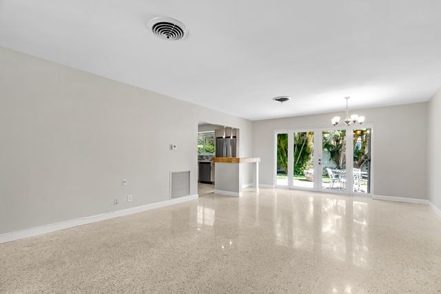 1911 NE 27th Street, Lighthouse Point, FL 33064