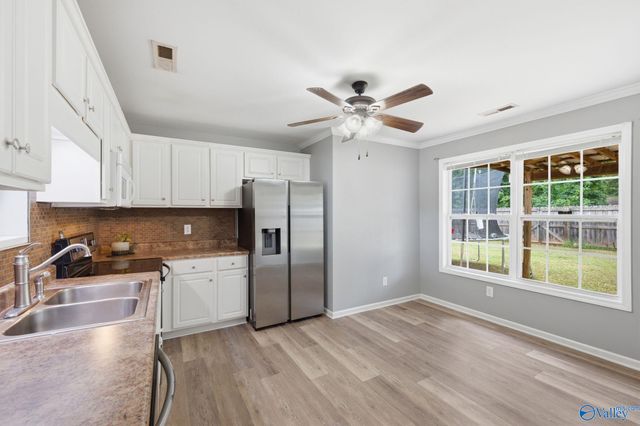 1549 Vest Street, Hartselle, AL 35640