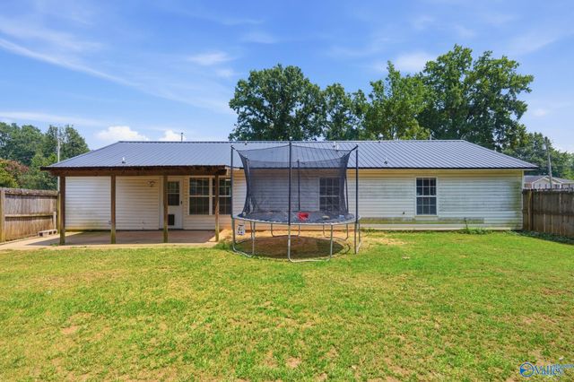 1549 Vest Street, Hartselle, AL 35640
