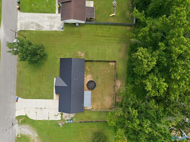 1549 Vest Street, Hartselle, AL 35640