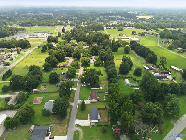 1549 Vest Street, Hartselle, AL 35640