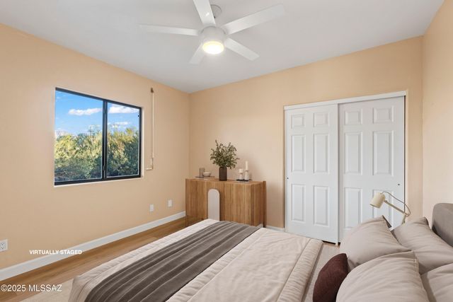 12801 N Kingair Drive, Tucson, AZ 85755