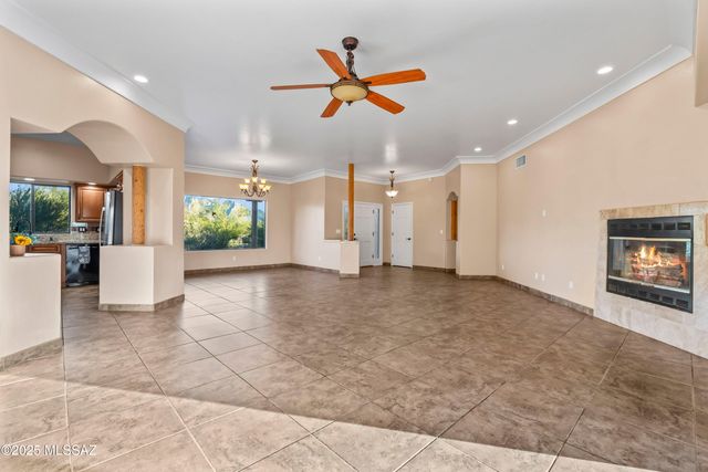 12801 N Kingair Drive, Tucson, AZ 85755