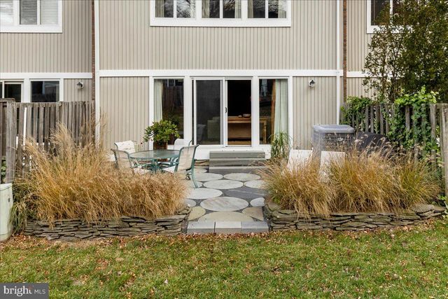 22 GORDON WAY, Princeton, NJ 08540