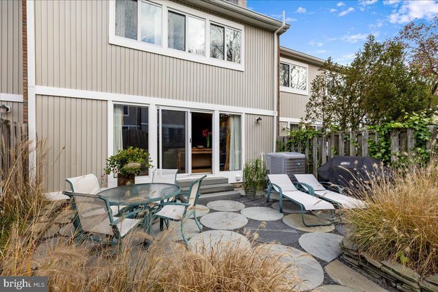 22 GORDON WAY, Princeton, NJ 08540