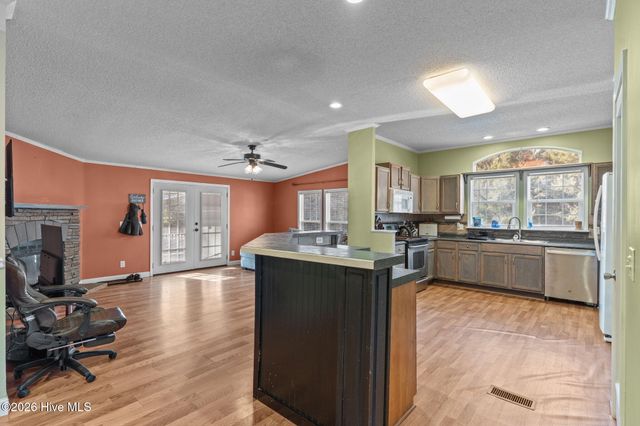 9209 Cypress Court NE, Leland, NC 28451