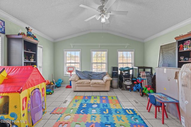 9209 Cypress Court NE, Leland, NC 28451