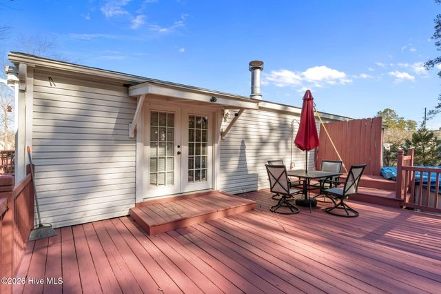 9209 Cypress Court NE, Leland, NC 28451