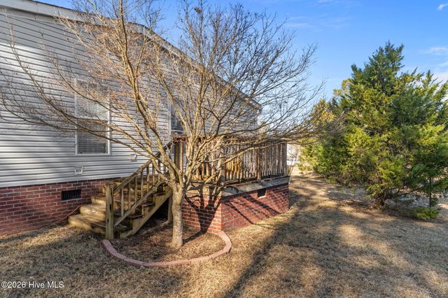 9209 Cypress Court NE, Leland, NC 28451