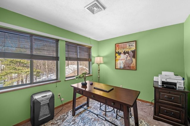 27 Littlefield Ct 27, Haverhill, MA 01832