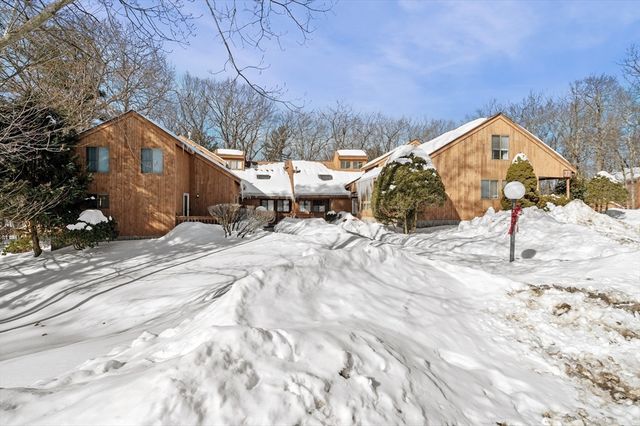 27 Littlefield Ct 27, Haverhill, MA 01832