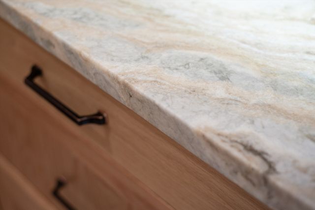 27 Littlefield Ct 27, Haverhill, MA 01832