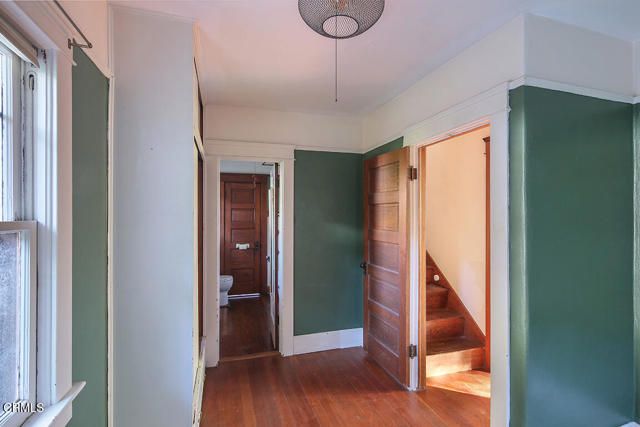 305 E Laurel Avenue, Sierra Madre, CA 91024