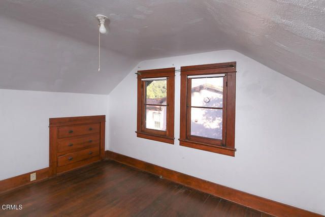 305 E Laurel Avenue, Sierra Madre, CA 91024