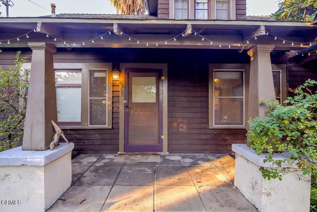 305 E Laurel Avenue, Sierra Madre, CA 91024