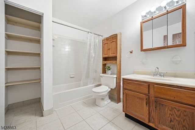 2 Honiss St. 2A, Belleville Twp., NJ 07109