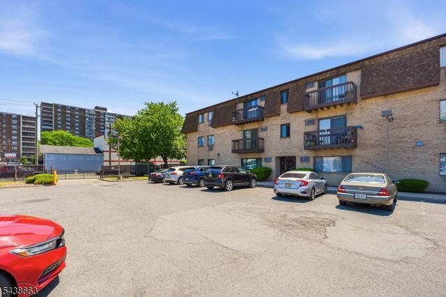 2 Honiss St. 2A, Belleville Twp., NJ 07109