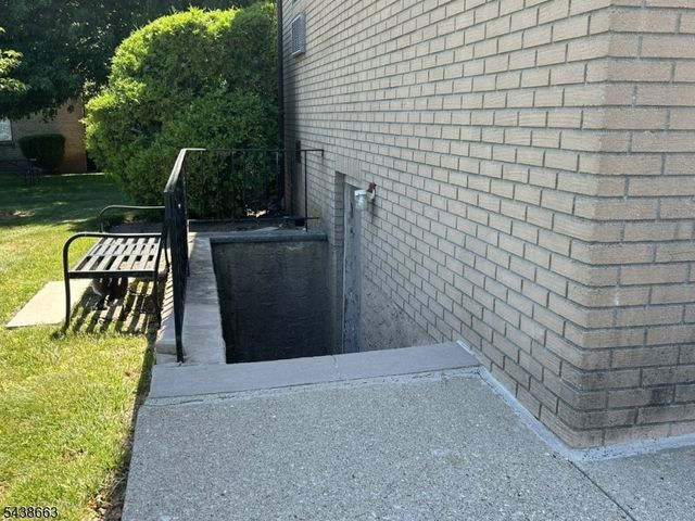 2 Honiss St. 2A, Belleville Twp., NJ 07109