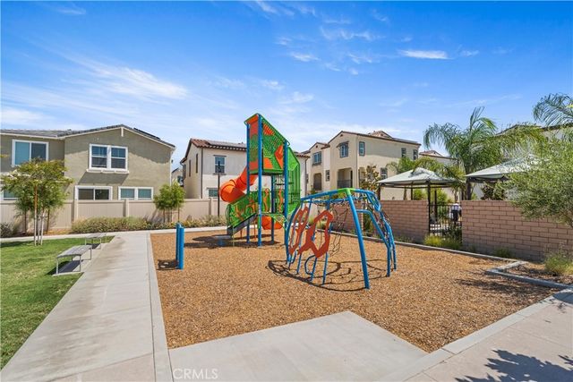 2125 Rio Grande, Pomona, CA 91766