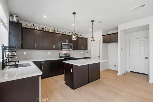 2125 Rio Grande, Pomona, CA 91766