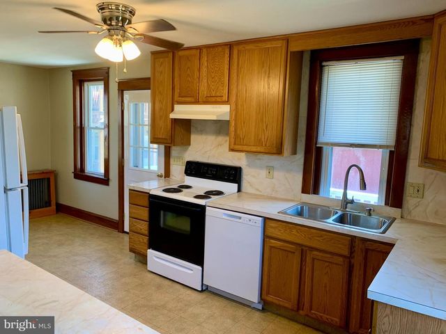 3025 OLD RTE 22, Hamburg, PA 19526