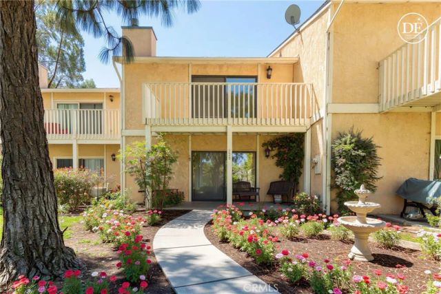158 Flag Way, Paso Robles, CA 93446