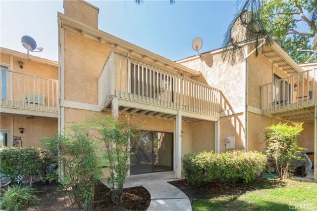 158 Flag Way, Paso Robles, CA 93446