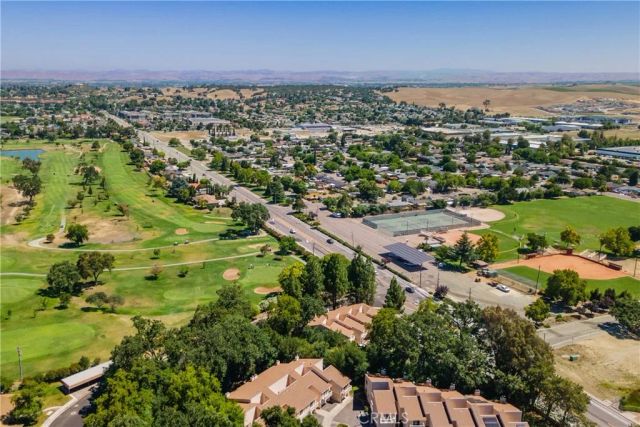 158 Flag Way, Paso Robles, CA 93446
