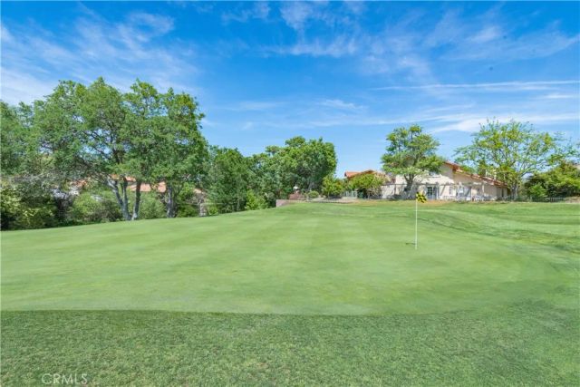 158 Flag Way, Paso Robles, CA 93446
