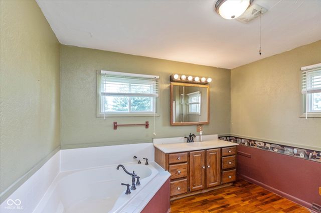 1268 W 100 N, Franklin, IN 46131