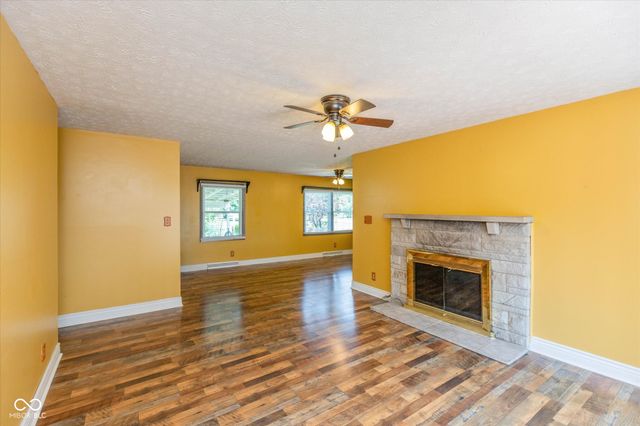 1268 W 100 N, Franklin, IN 46131