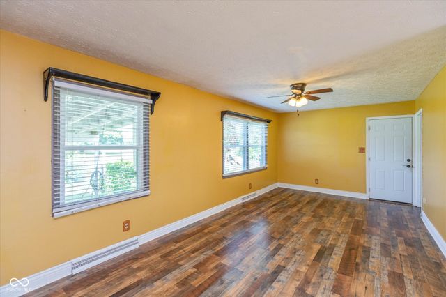 1268 W 100 N, Franklin, IN 46131