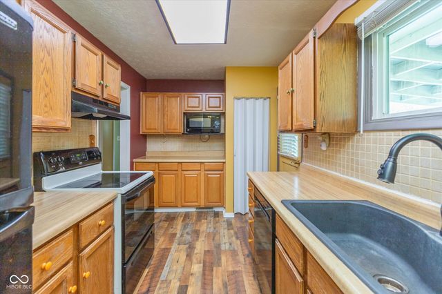 1268 W 100 N, Franklin, IN 46131