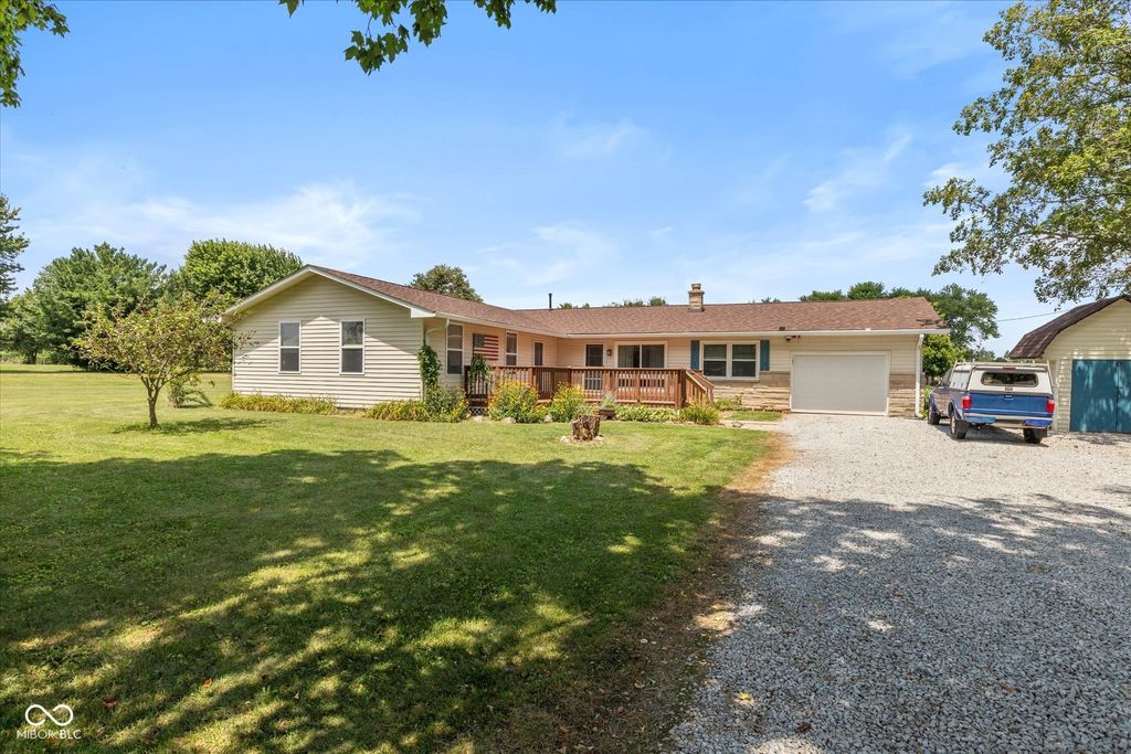 1268 W 100 N, Franklin, IN 46131
