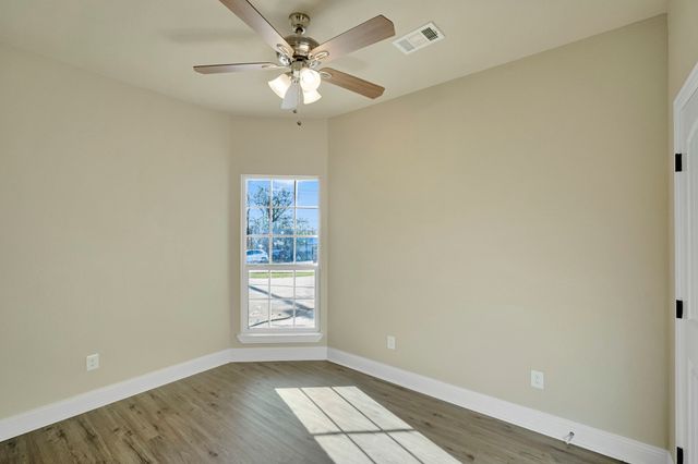 110 S Watson Street, Alvarado, TX 76009