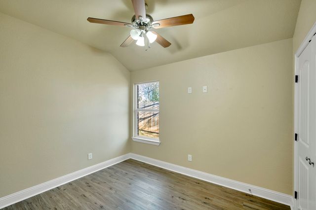 110 S Watson Street, Alvarado, TX 76009