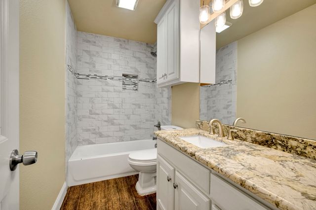 110 S Watson Street, Alvarado, TX 76009