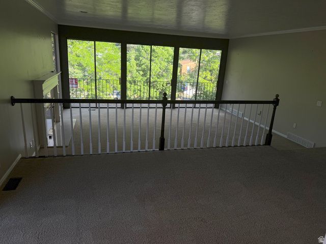 2037 S MAPLEVIEW DR, Bountiful, UT 84010
