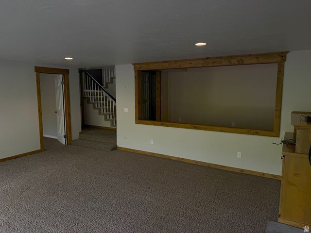 2037 S MAPLEVIEW DR, Bountiful, UT 84010