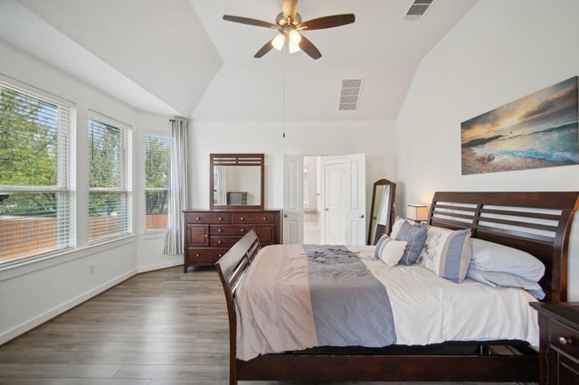 7529 Desert Needle DR, Lago Vista, TX 78645