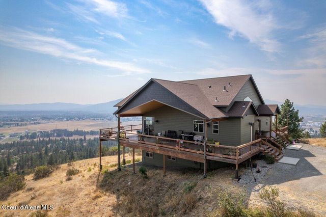 10653 N Payment Peak RD, Hauser, ID 83854