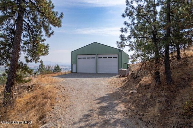 10653 N Payment Peak RD, Hauser, ID 83854