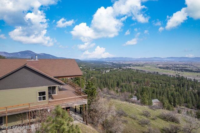 10653 N Payment Peak RD, Hauser, ID 83854