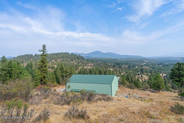 10653 N Payment Peak RD, Hauser, ID 83854