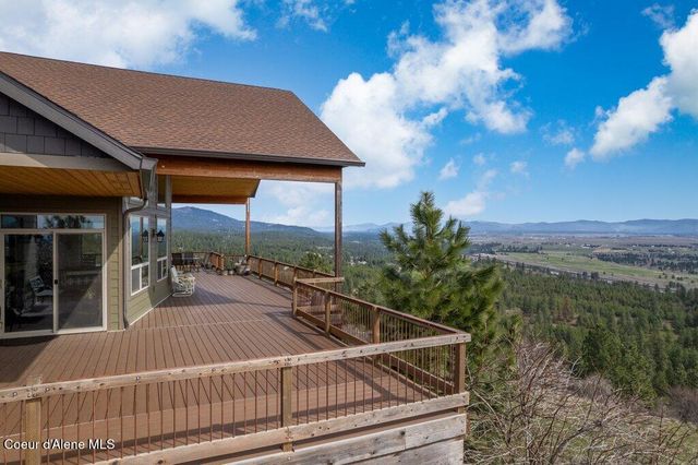 10653 N Payment Peak RD, Hauser, ID 83854
