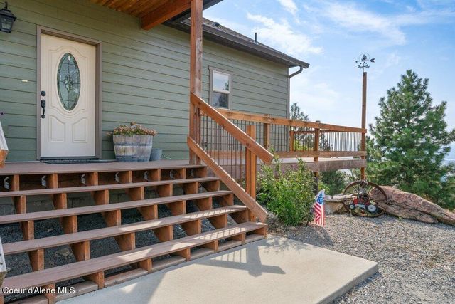 10653 N Payment Peak RD, Hauser, ID 83854